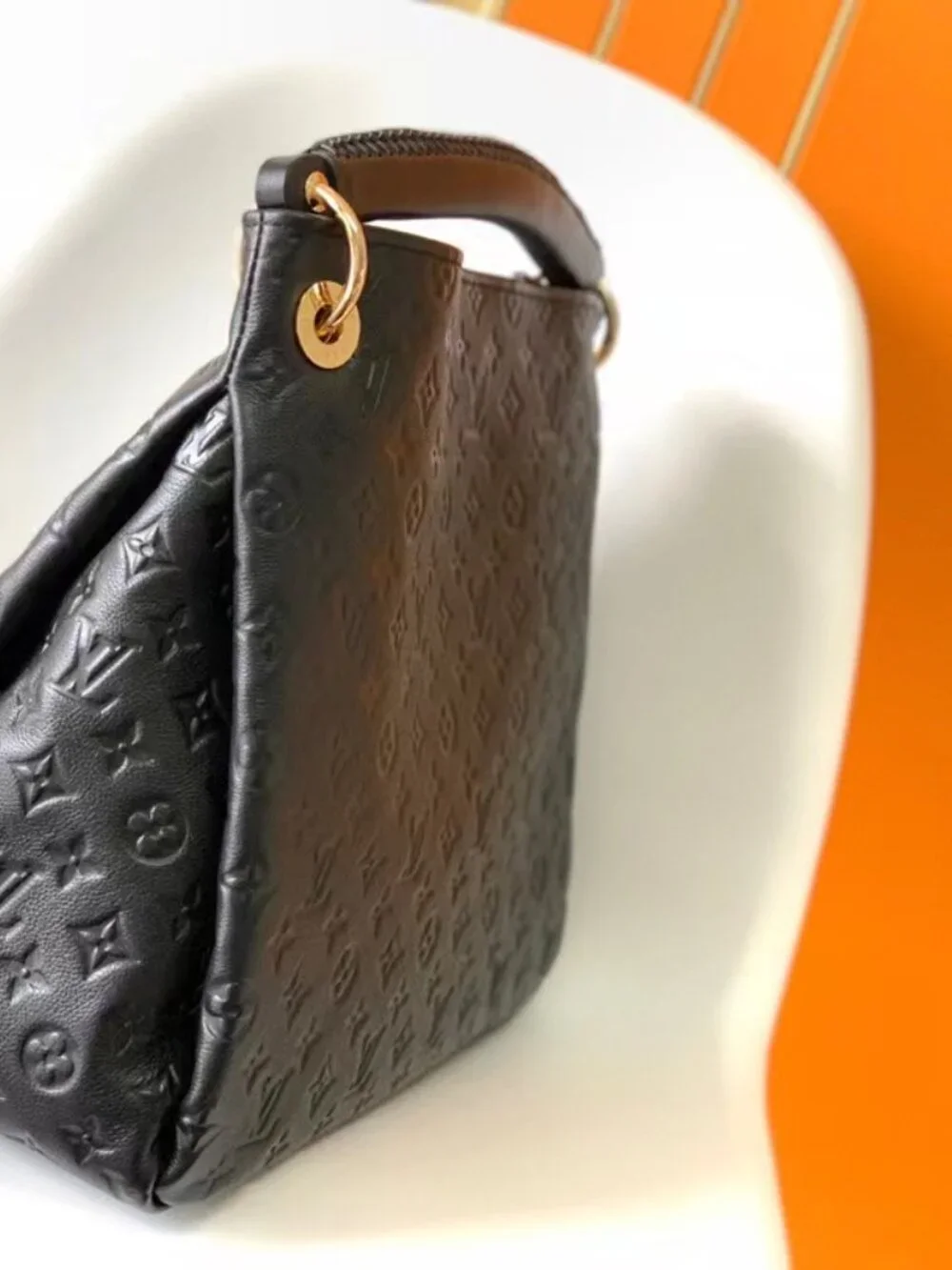 💎✨Louis Vuitton Artsy MM cow leather handheld tote bag - Picture 2 of 8